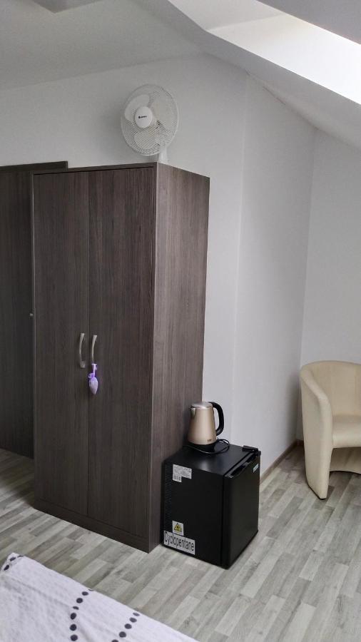 Penzion U Brazdu Ivancice Экстерьер фото
